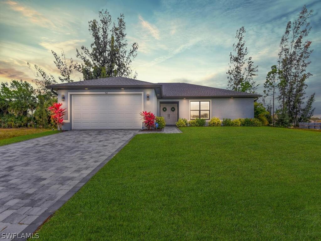 702 SW 12th Ter., Cape Coral, FL 33991