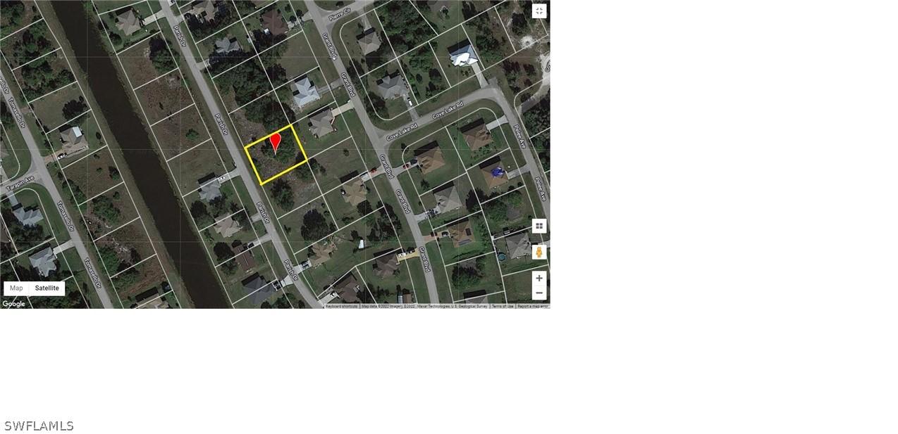 119 Parish Dr., Lehigh Acres, FL 33974