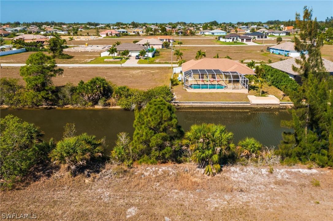 2018 NW 32nd Pl., Cape Coral, FL 33993