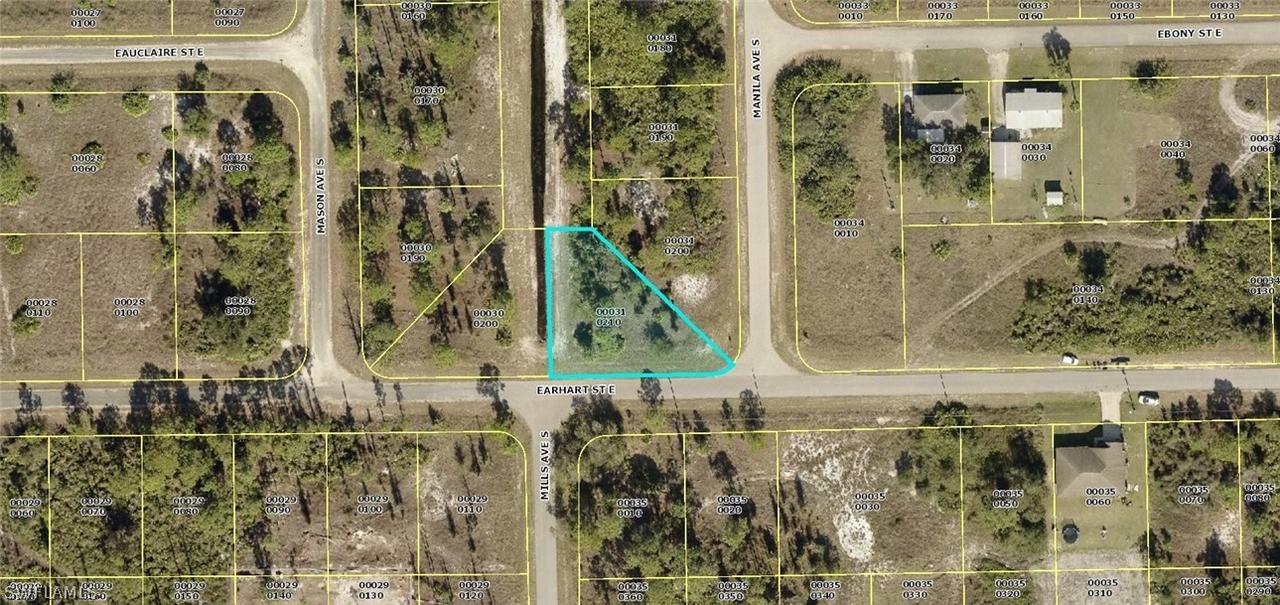 1131 Earhart St., Lehigh Acres, FL 33974