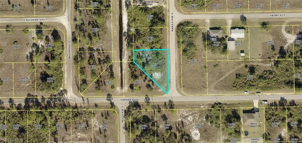 952 Manila Ave., Lehigh Acres, FL 33974