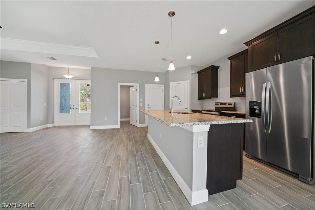 1624 SW 27th Ter., Cape Coral, FL 33914