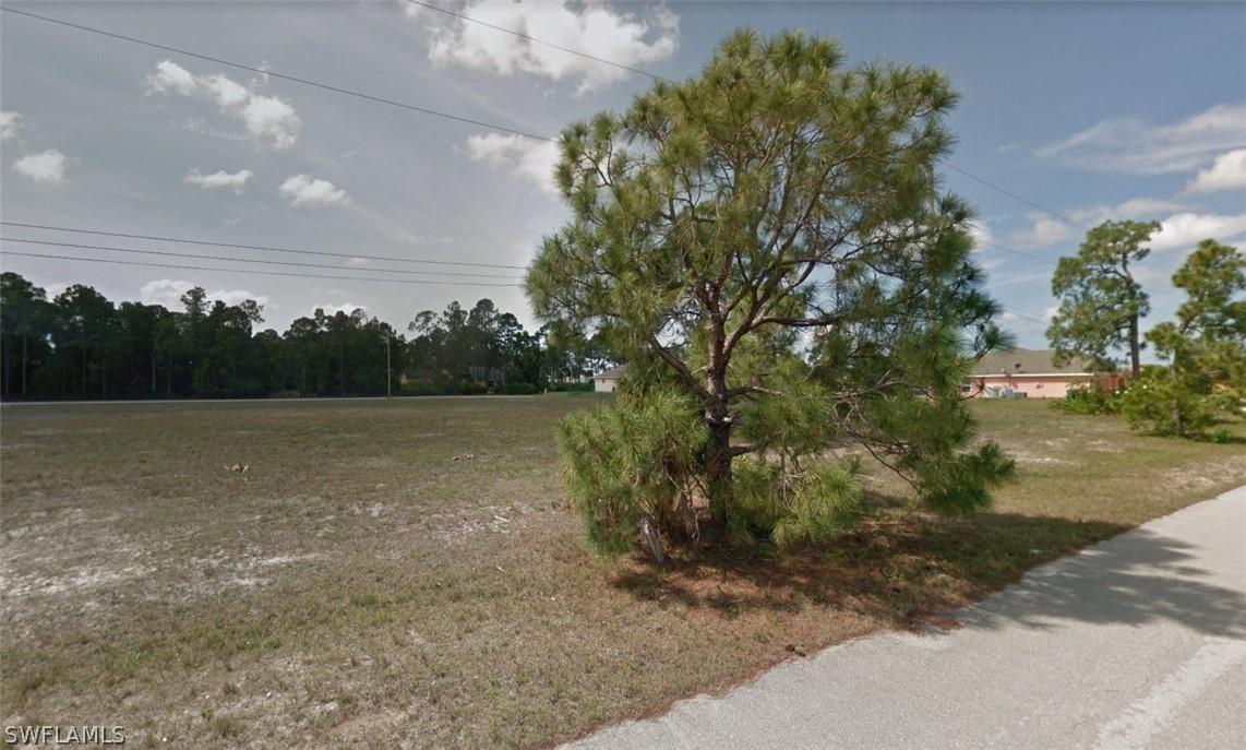 2424 NW 24th Ter., Cape Coral, FL 33993