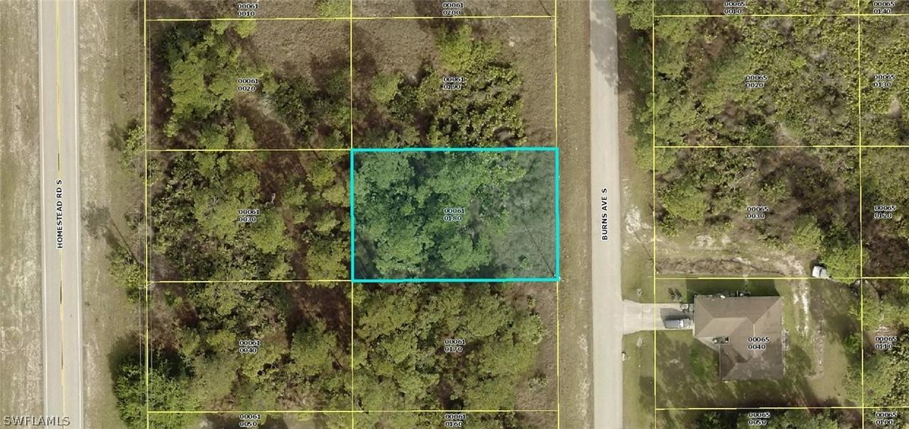 806 Burns Ave., Lehigh Acres, FL 33974
