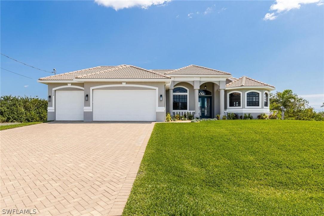 523 NW 33rd Ave., Cape Coral, FL 33993