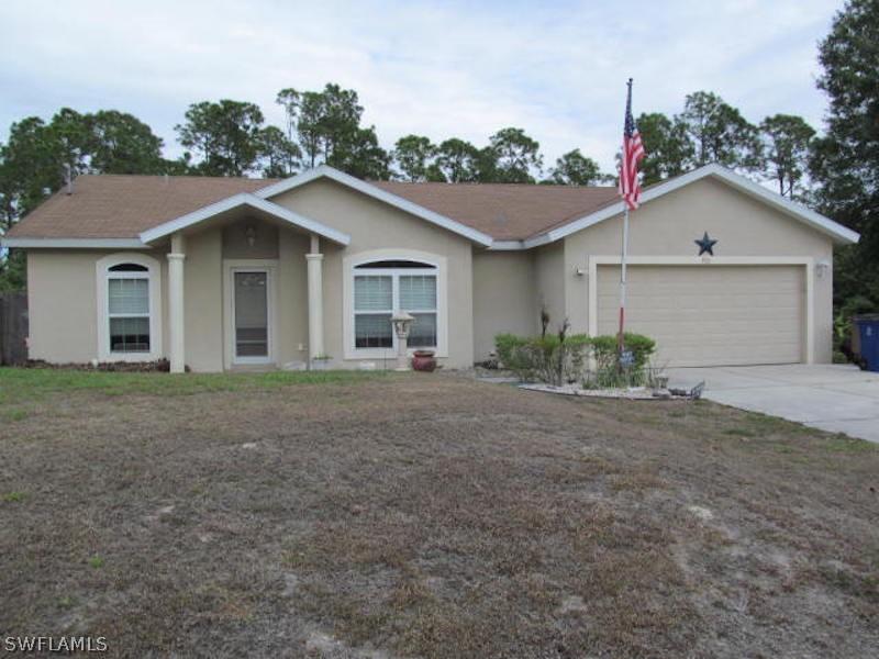 935 Anderson St., Lehigh Acres, FL 33974