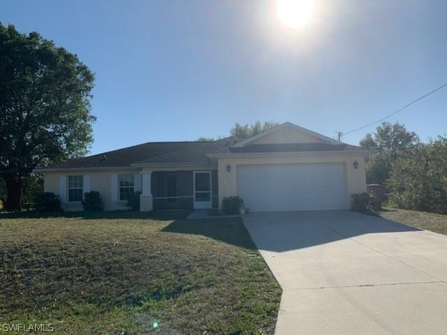336 Pinehurst Ave., Lehigh Acres, FL 33974