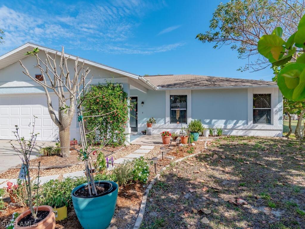 609 SE 1st Ter., Cape Coral, FL 33990