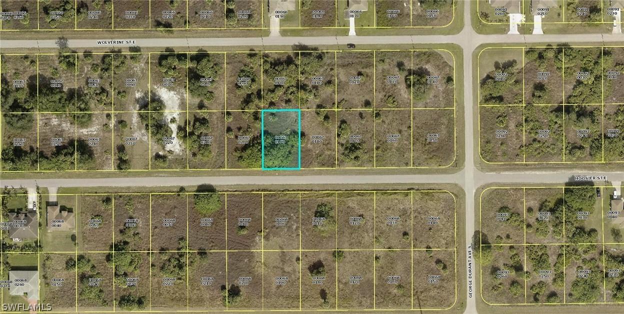 825 Hoosier St., Lehigh Acres, FL 33974