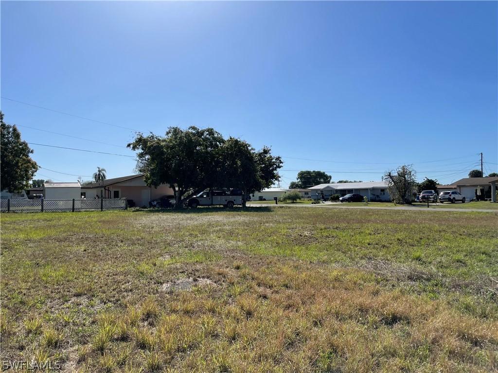 801 E Jersey Rd., Lehigh Acres, FL 33936