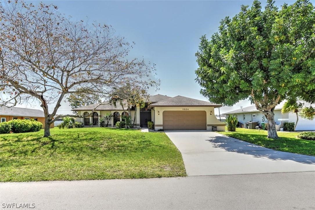 1924 SE 1st St., Cape Coral, FL 33990