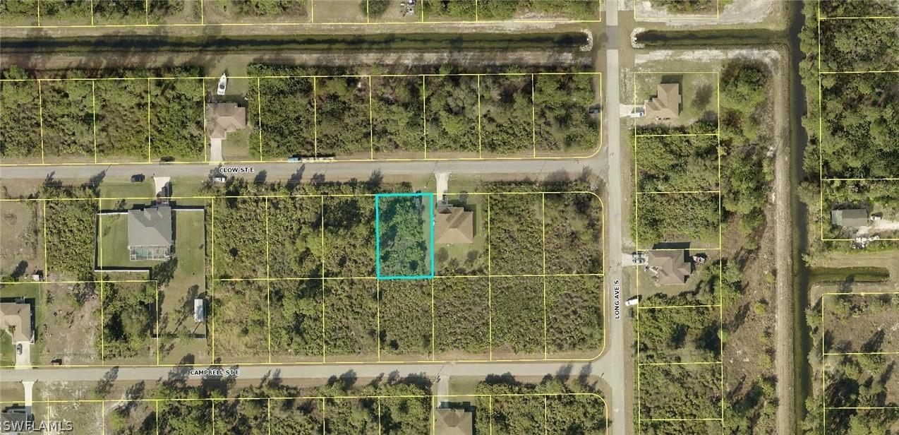 868 Clow St., Lehigh Acres, FL 33974