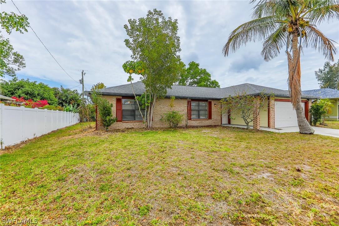 2614 Gleason Pkwy., Cape Coral, FL 33914