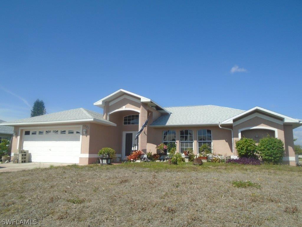 1021 SW 4th Pl., Cape Coral, FL 33991
