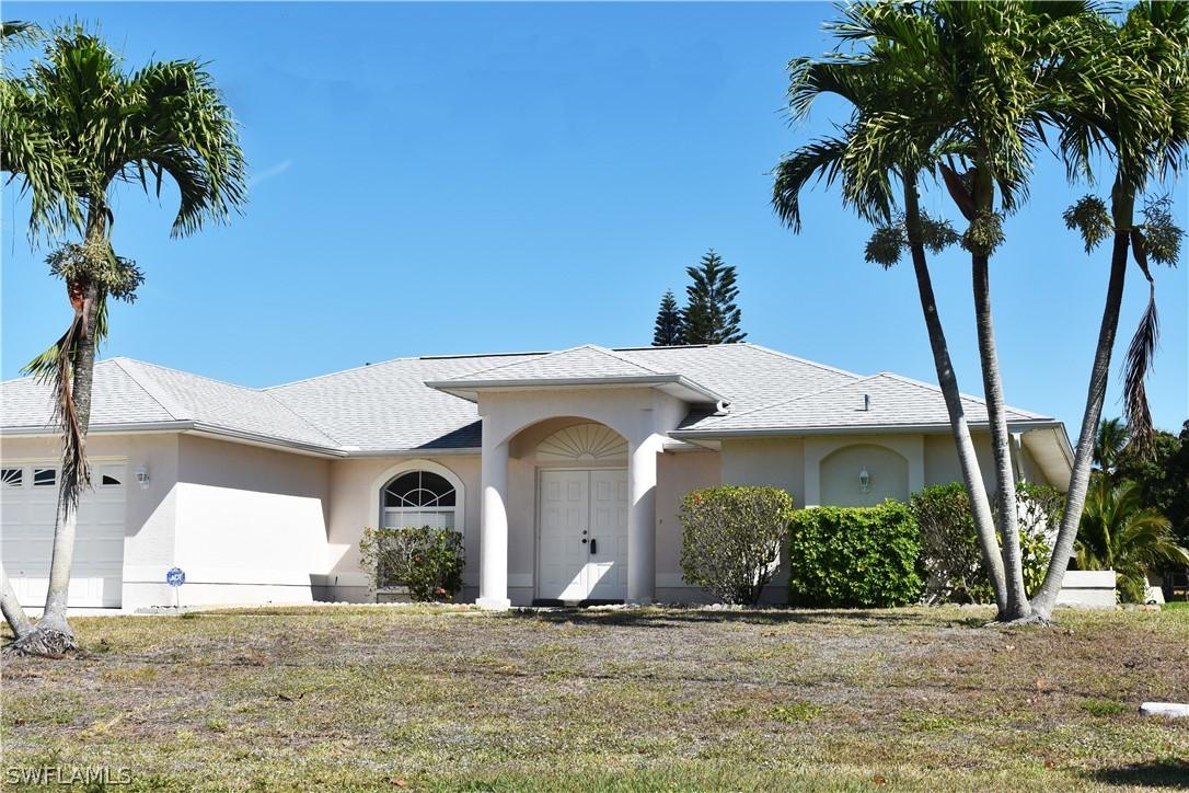 627 SW 40th Ter., Cape Coral, FL 33914