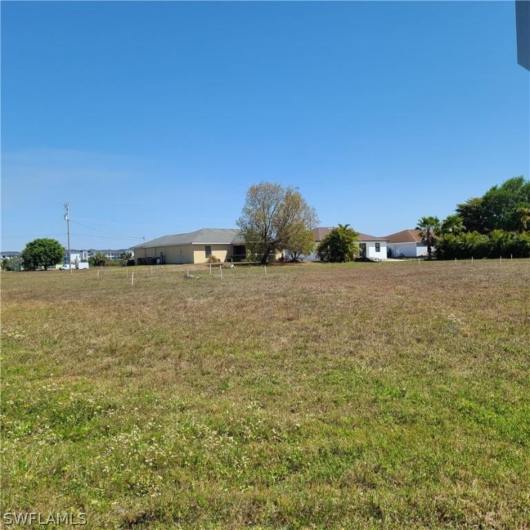 1335 NE 22nd Ave., Cape Coral, FL 33909