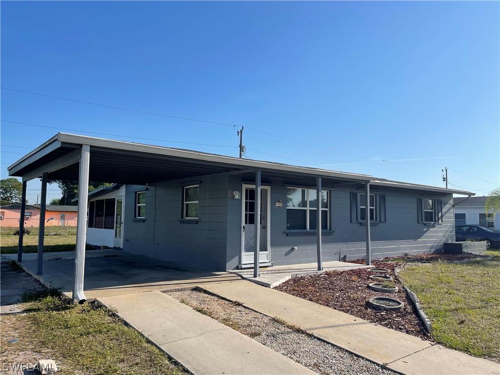 1158 Navajo Ave., Lehigh Acres, FL 33936