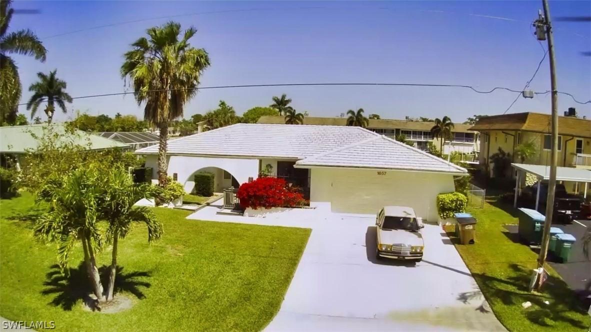 1657 Edith Esplanade, Cape Coral, FL 33904