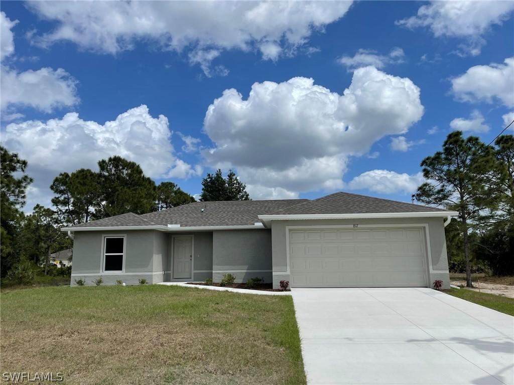817 Dudley Ave., Lehigh Acres, FL 33974