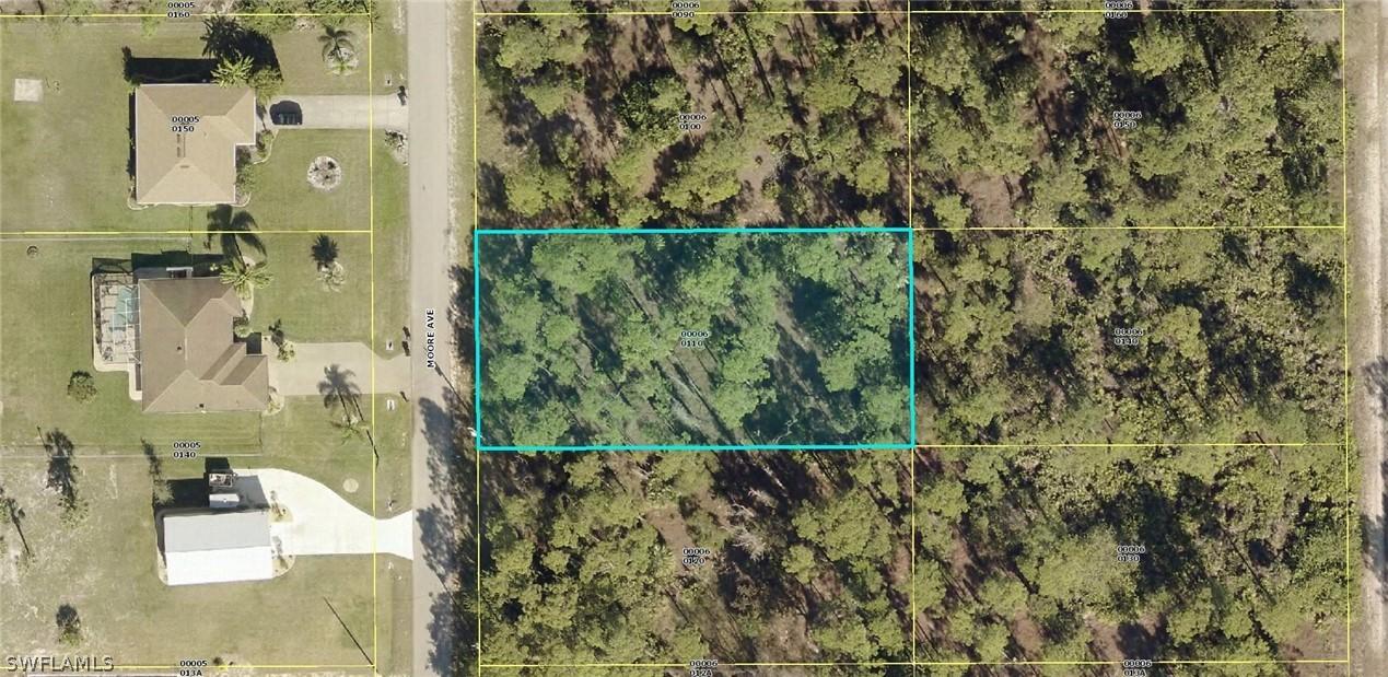 1204 Moore Ave., Lehigh Acres, FL 33972