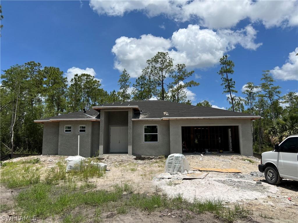 569 Desoto Blvd., Naples, FL 34117