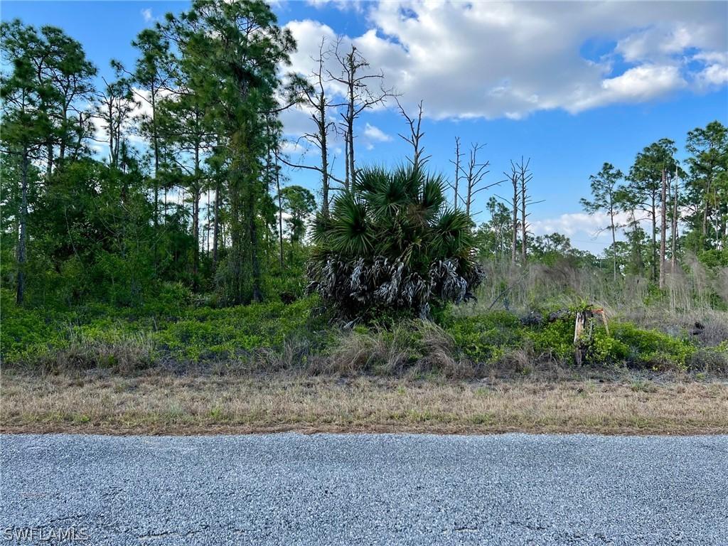 1017 Lakeside Dr., Lehigh Acres, FL 33974