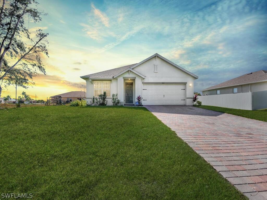 1822 NE 4th Pl., Cape Coral, FL 33909