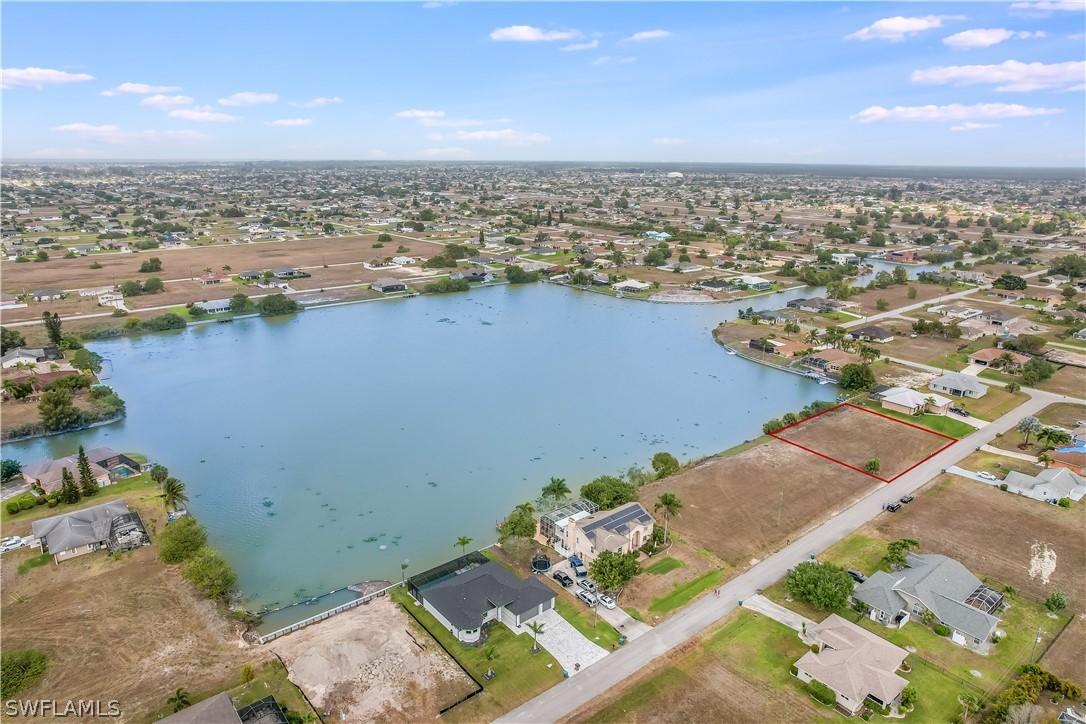 1150 NW 2nd Pl., Cape Coral, FL 33993