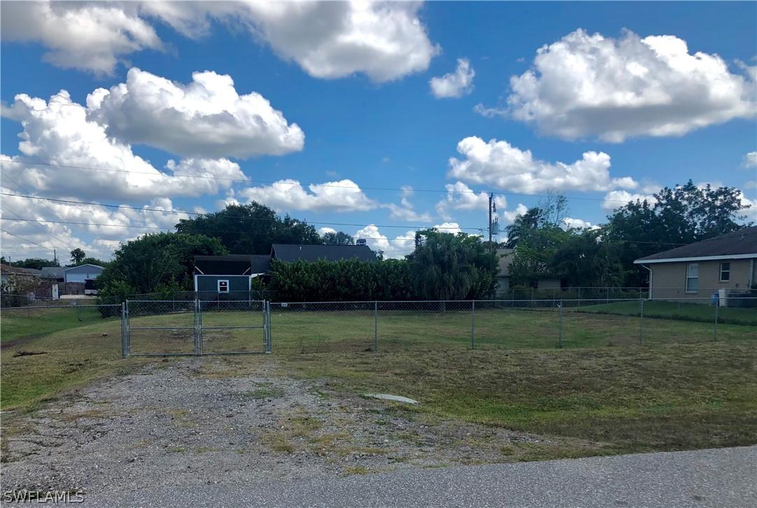 17525 Homewood Rd., Fort Myers, FL 33967