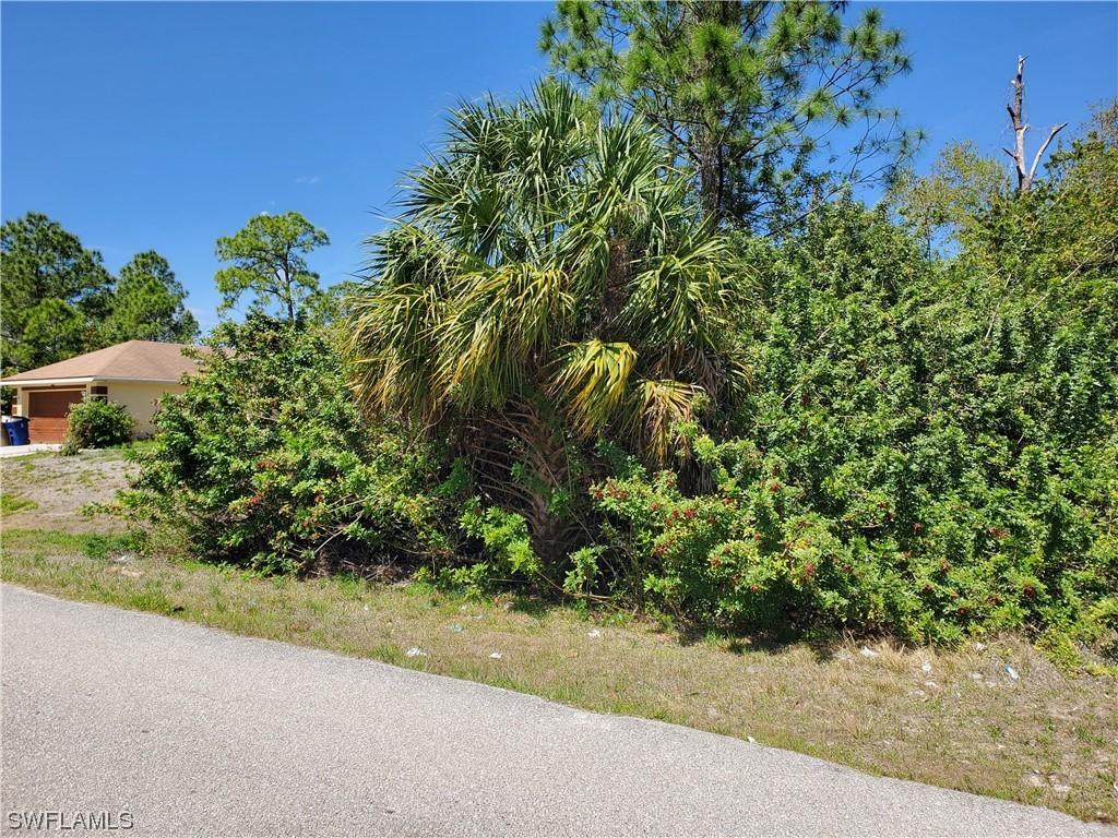 3806 15th St., Lehigh Acres, FL 33971