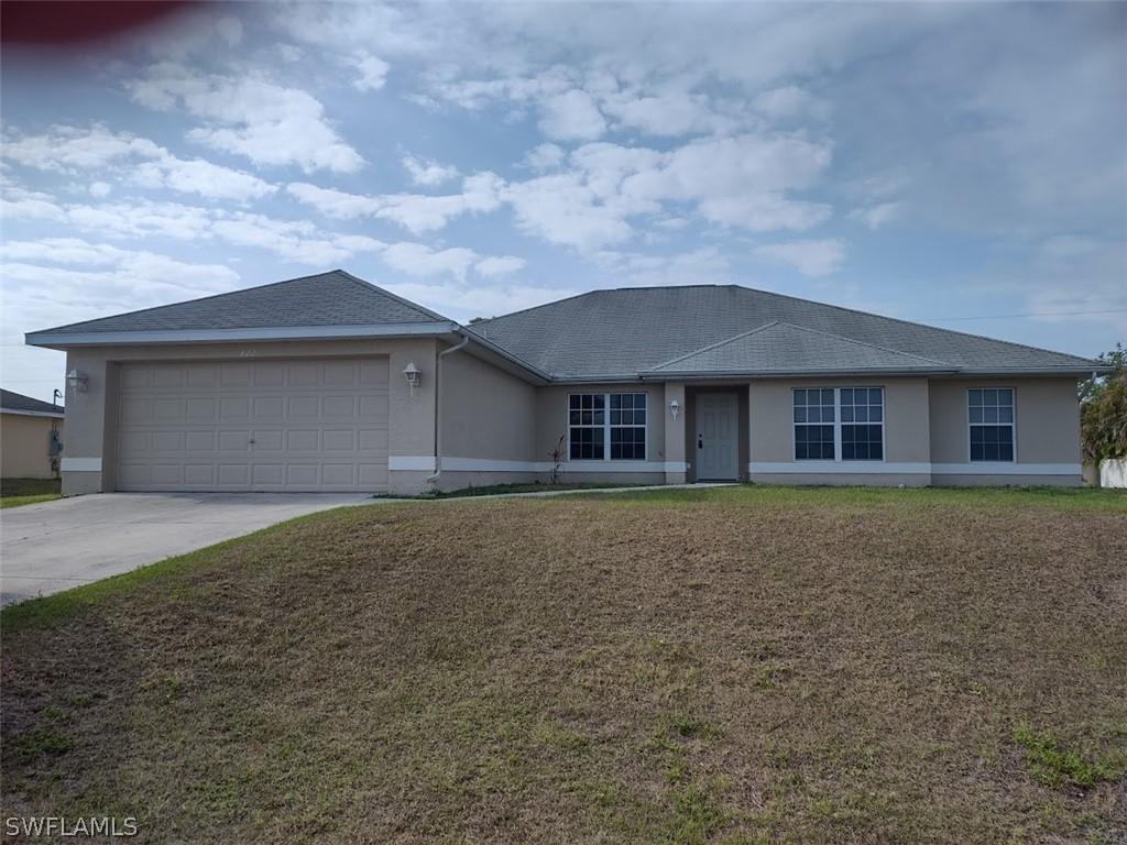 422 NW 7th Ter., Cape Coral, FL 33993