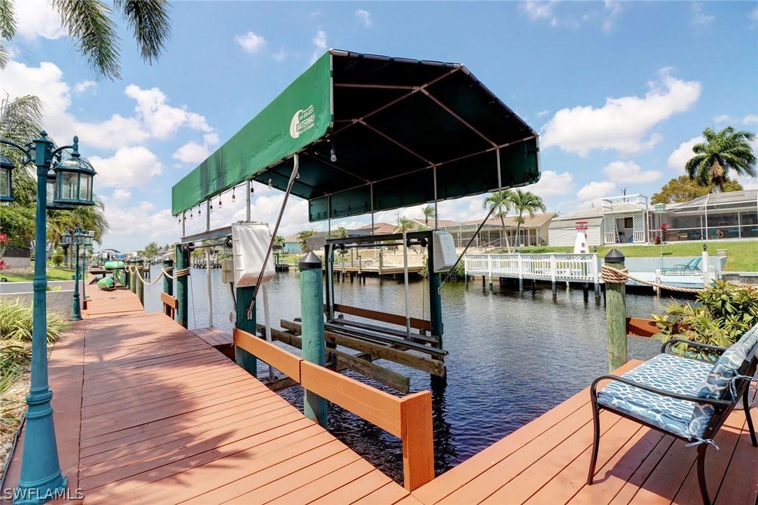 1403 SE 16th St., Cape Coral, FL 33990