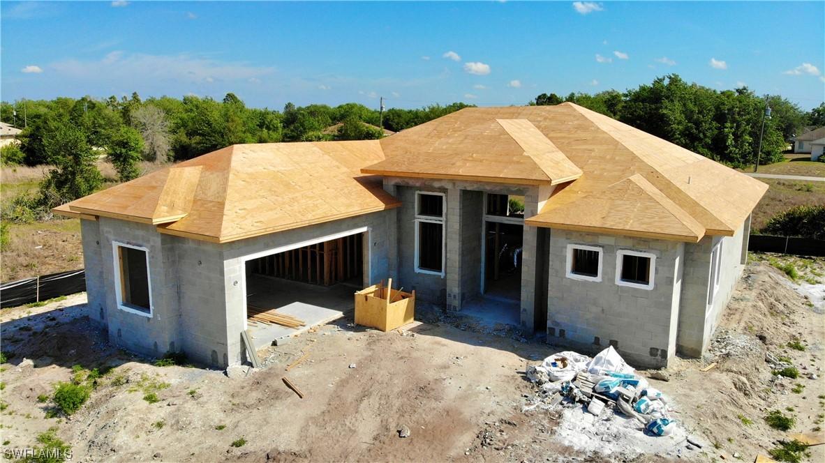 1930 Wanda Ave., Lehigh Acres, FL 33971