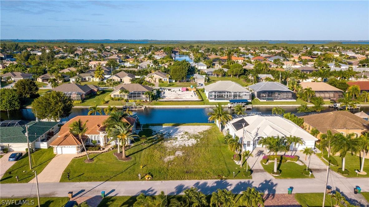 3402 SW 26th Pl., Cape Coral, FL 33914