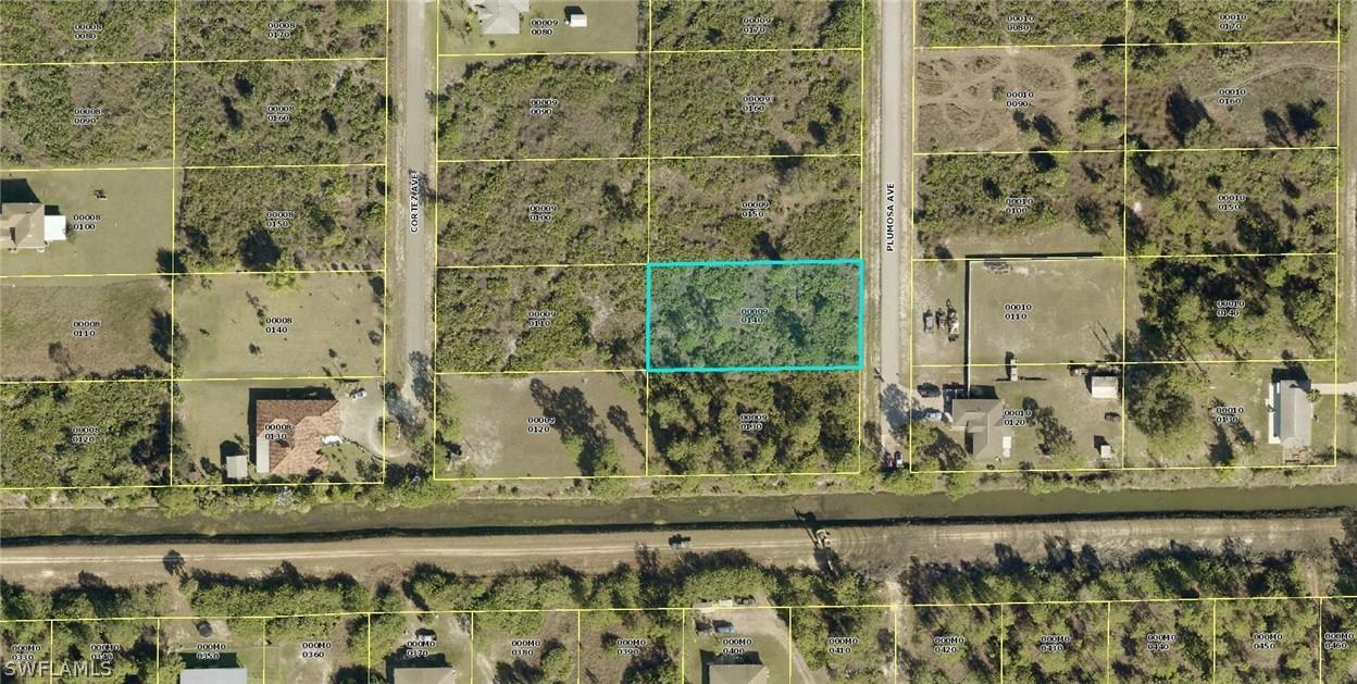 1203 Plumosa Ave., Lehigh Acres, FL 33972