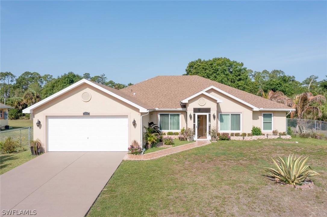 609 Gerald Ave., Lehigh Acres, FL 33936