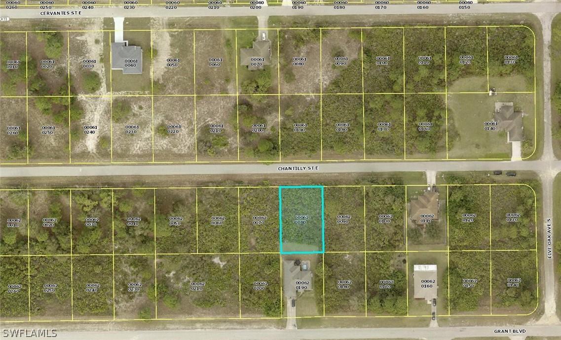 834 Chantilly St., Lehigh Acres, FL 33974