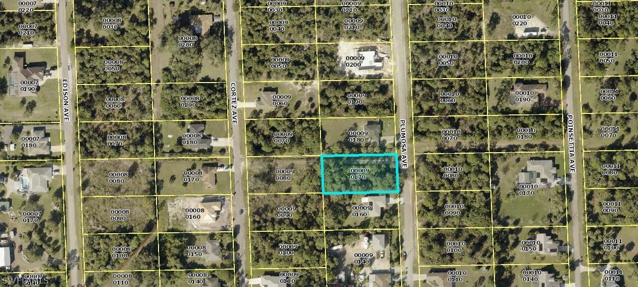 409 Plumosa Ave., Lehigh Acres, FL 33972