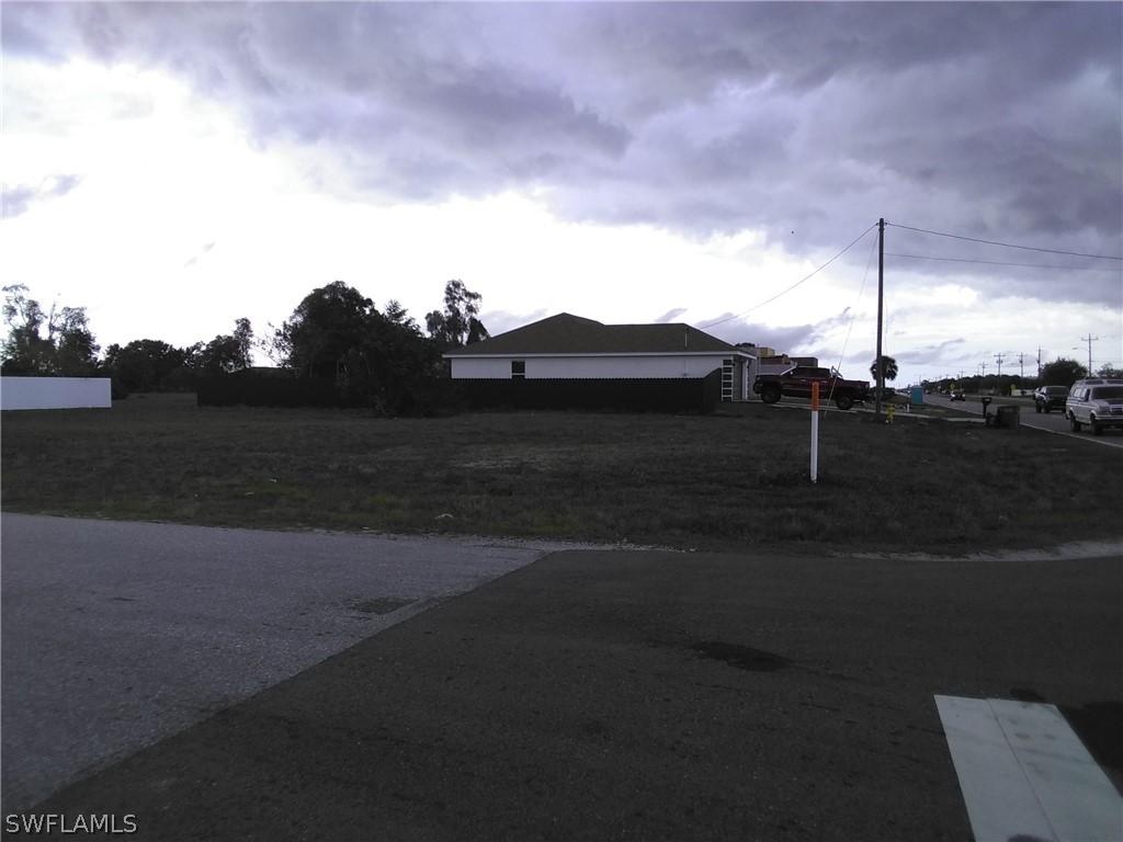 216 Chiquita Blvd., Cape Coral, FL 33993