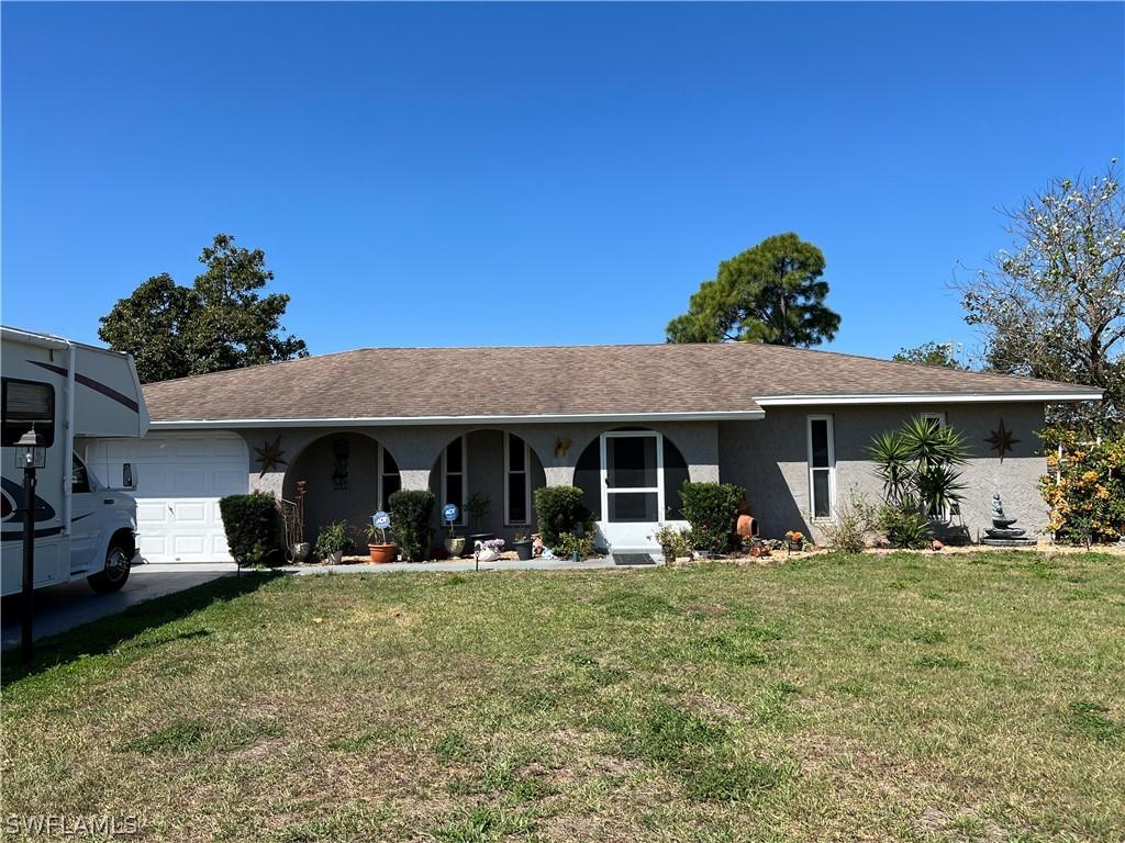 232 Ground Dove Cir., Lehigh Acres, FL 33936