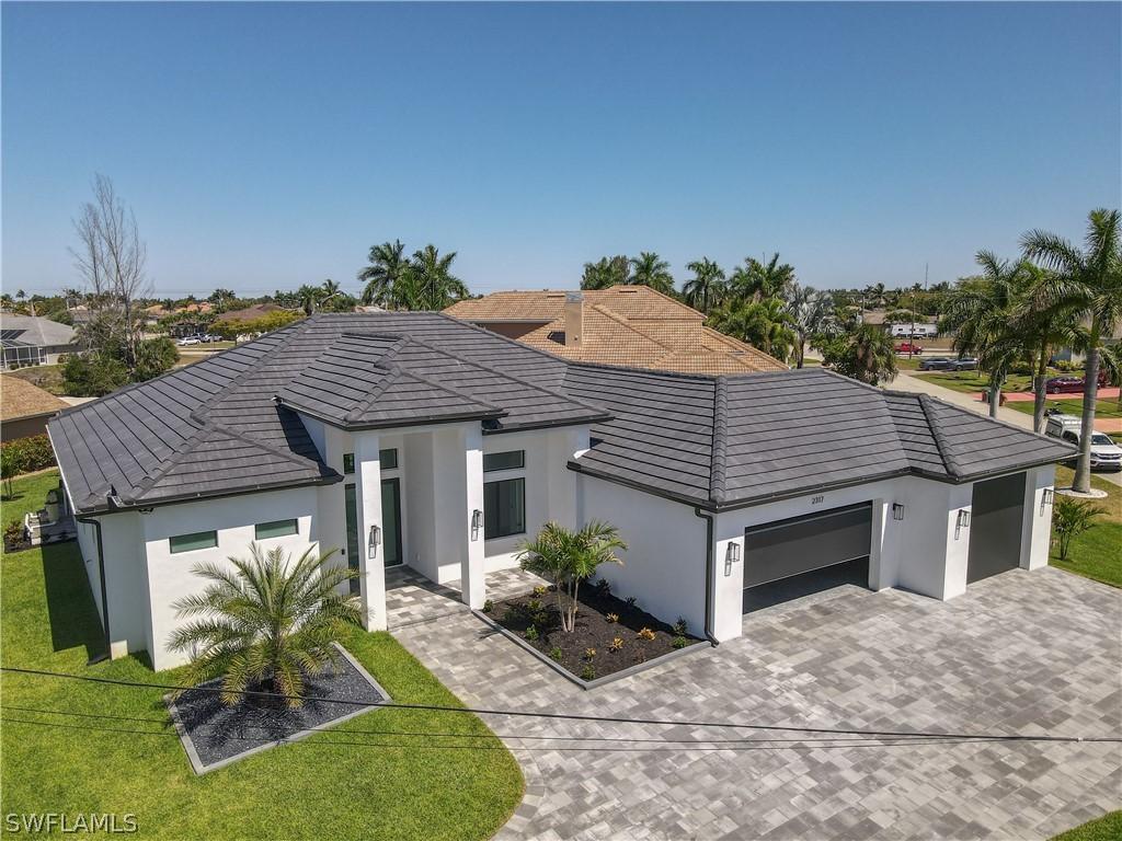 2317 SW 43rd St., Cape Coral, FL 33914
