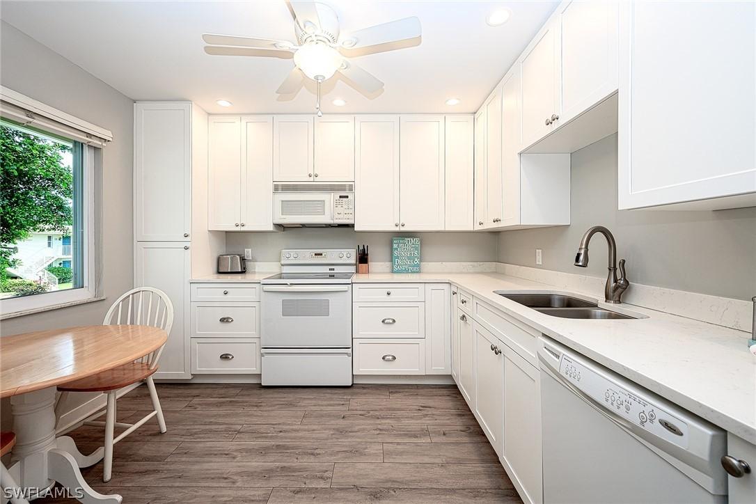 231 Memory Ln. #4, Naples, FL 34112