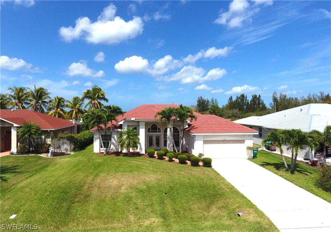 142 SW 39th Pl., Cape Coral, FL 33991