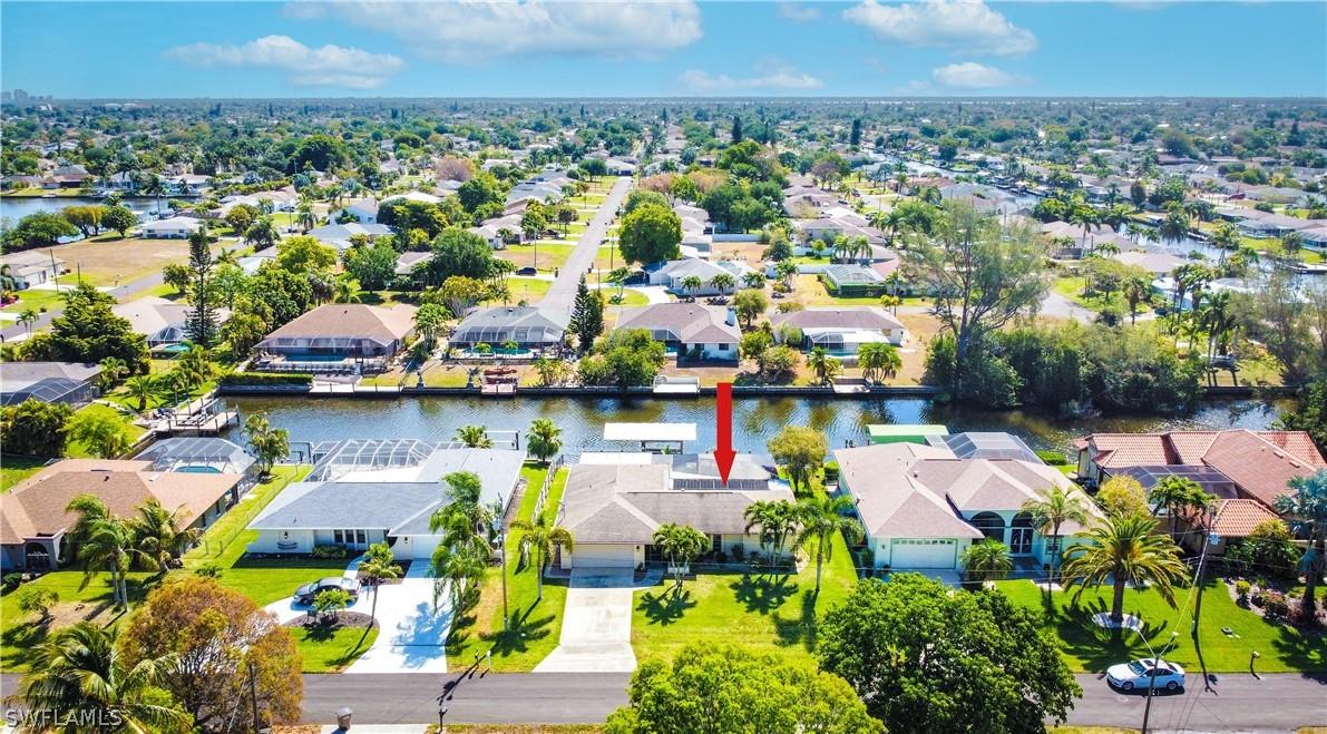 3215 SE 4th Pl., Cape Coral, FL 33904