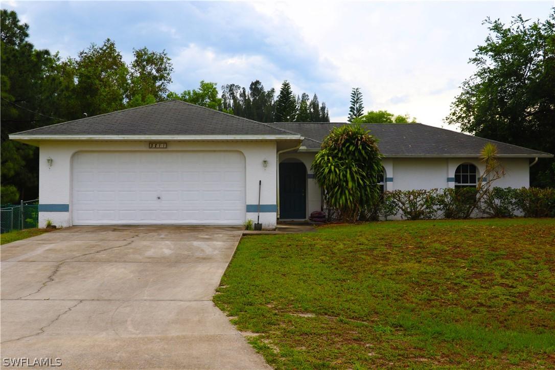 3811 6th St., Lehigh Acres, FL 33971