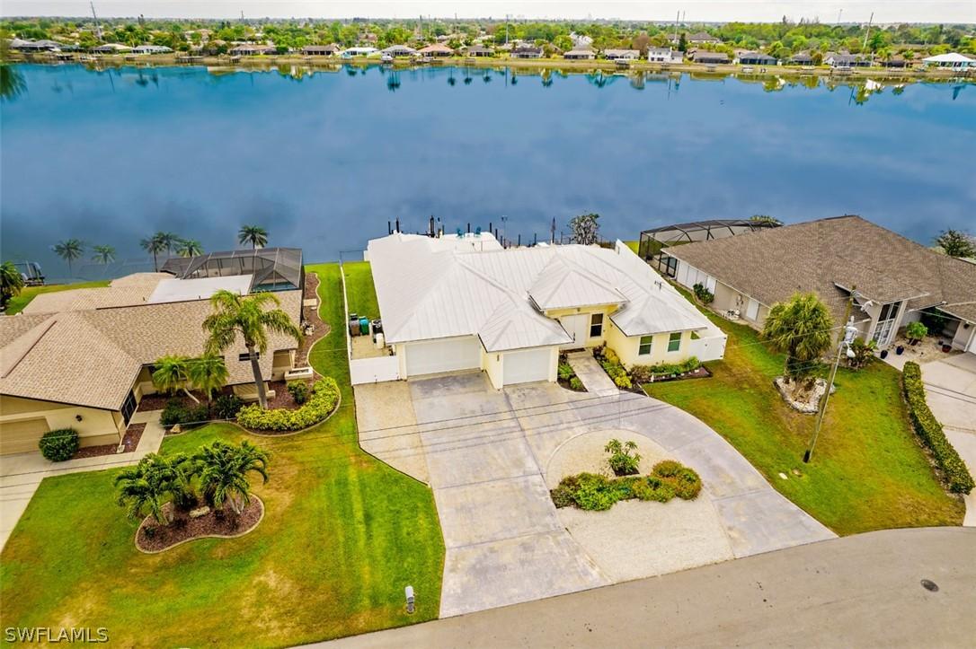 833 SW 2nd Ave., Cape Coral, FL 33991