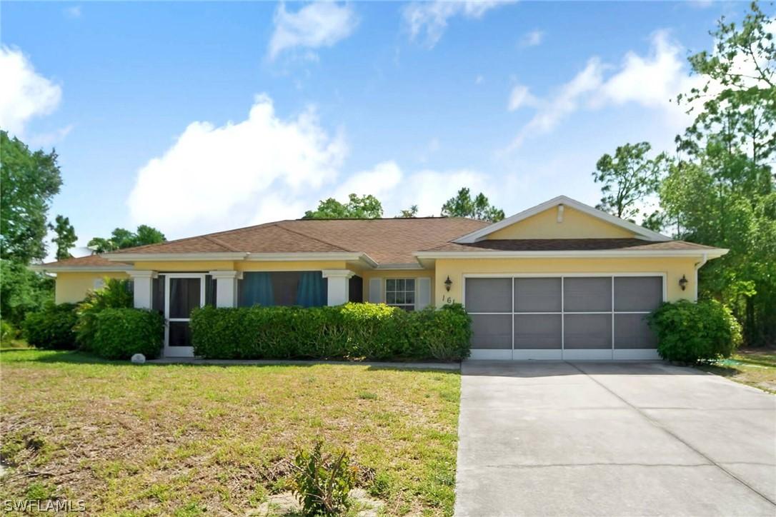 161 Aurora Ave., Lehigh Acres, FL 33974