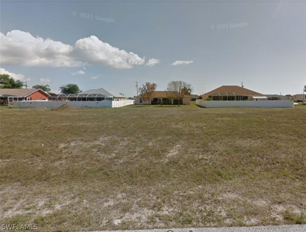 1714 NW 18th Ter., Cape Coral, FL 33993