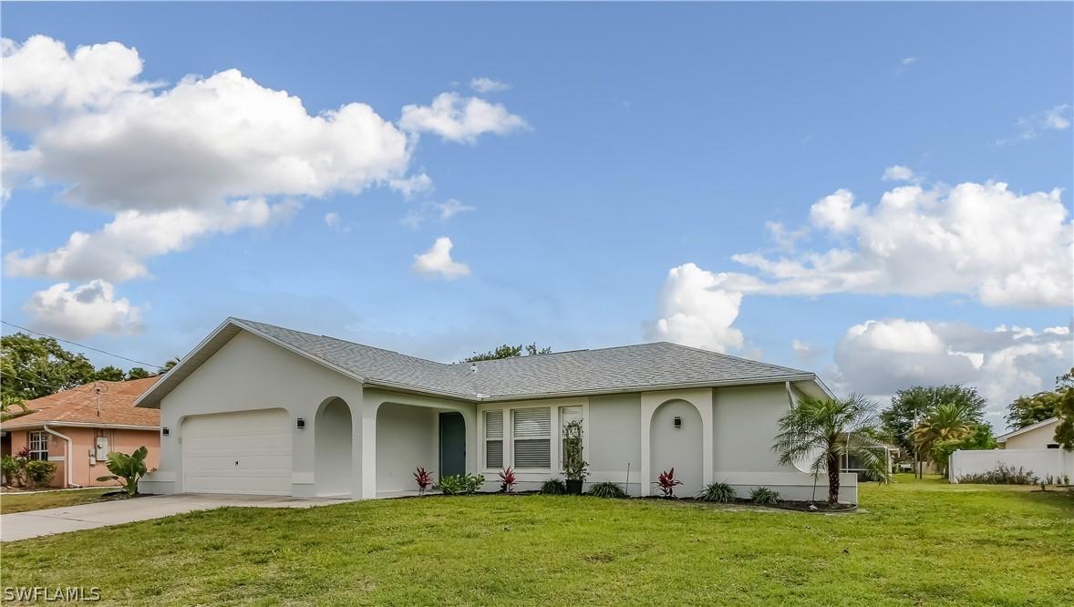 2122 Viscaya Pkwy., Cape Coral, FL 33990