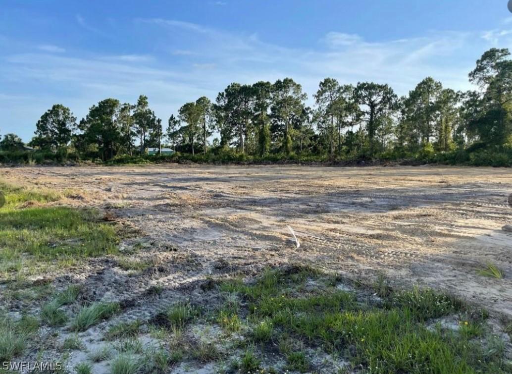 6009 Ruth Ave., Lehigh Acres, FL 33971